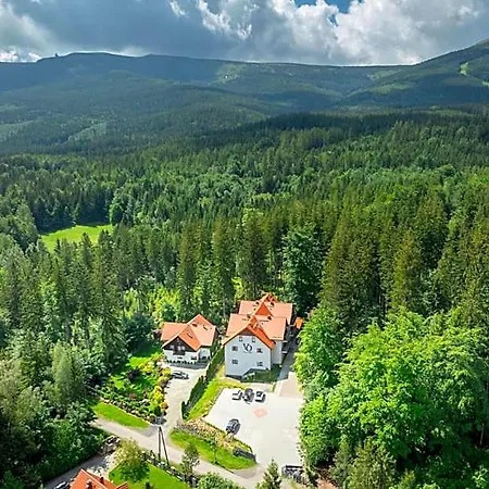Obis B&B 스클라르스카포렘바